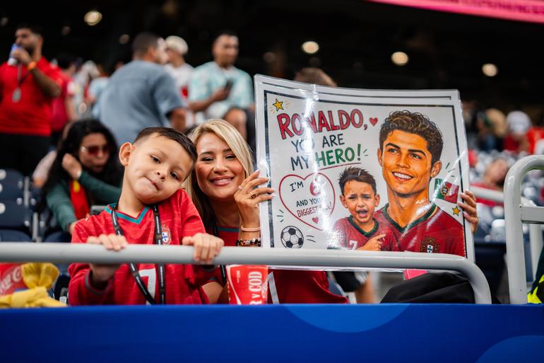 Apoiantes de Portugal e... Cristiano Ronaldo