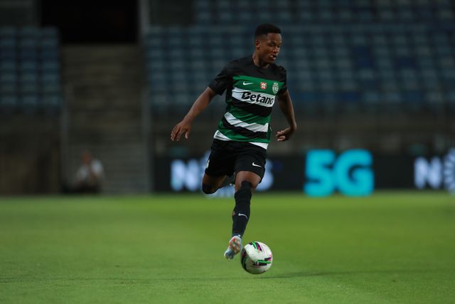 «Tudo o que Geny fazia tem de agora fazer ao contrário»