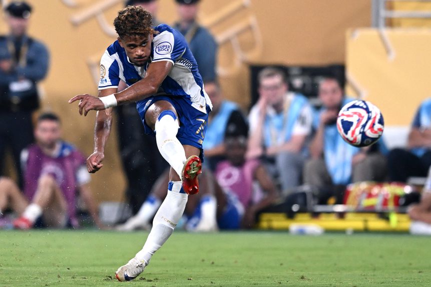 Gonçalo Borges com vários pretendentes (FOTO: IMAGO)