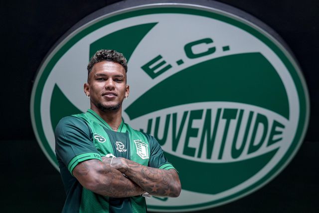 Veron cometeu «muitos erros»: «Que o passado fique para trás»