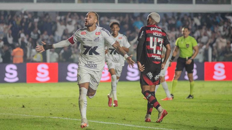 Neymar volta a bater à porta que Gyokeres ainda não abriu