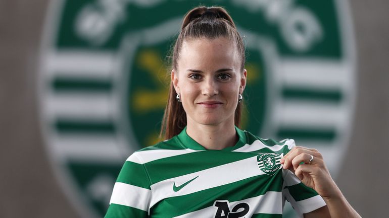 Sporting reforça-se com avançada espanhola
