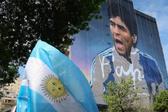Mural de homenagem a Maradona em Buenos Aires — Foto: IMAGO