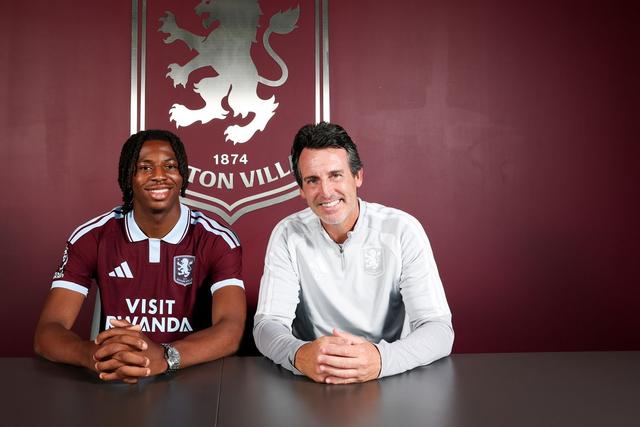 Manzambi assina pelo Aston Villa, depois de ter brilhado no Mundial 2026 - Foto: Aston Villa FC