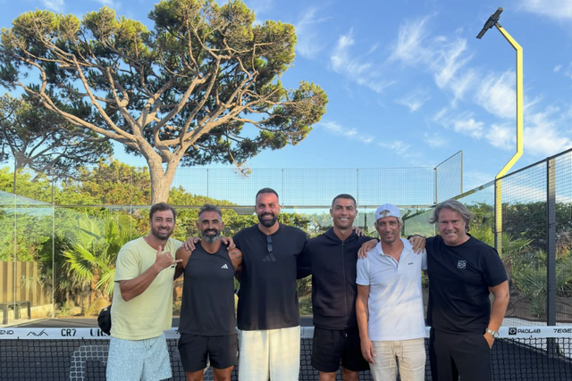 Miguel Paixão, Carlos Martins, Fábio Faria, Cristiano Ronaldo e Fábio Coentrão - Foto: fabiofaria29/instagram
