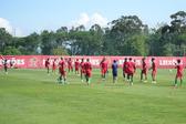 Plantel do Marítimo terminou o estágio no Continente com uma derrota diante do Leixões — Foto: Marítimo