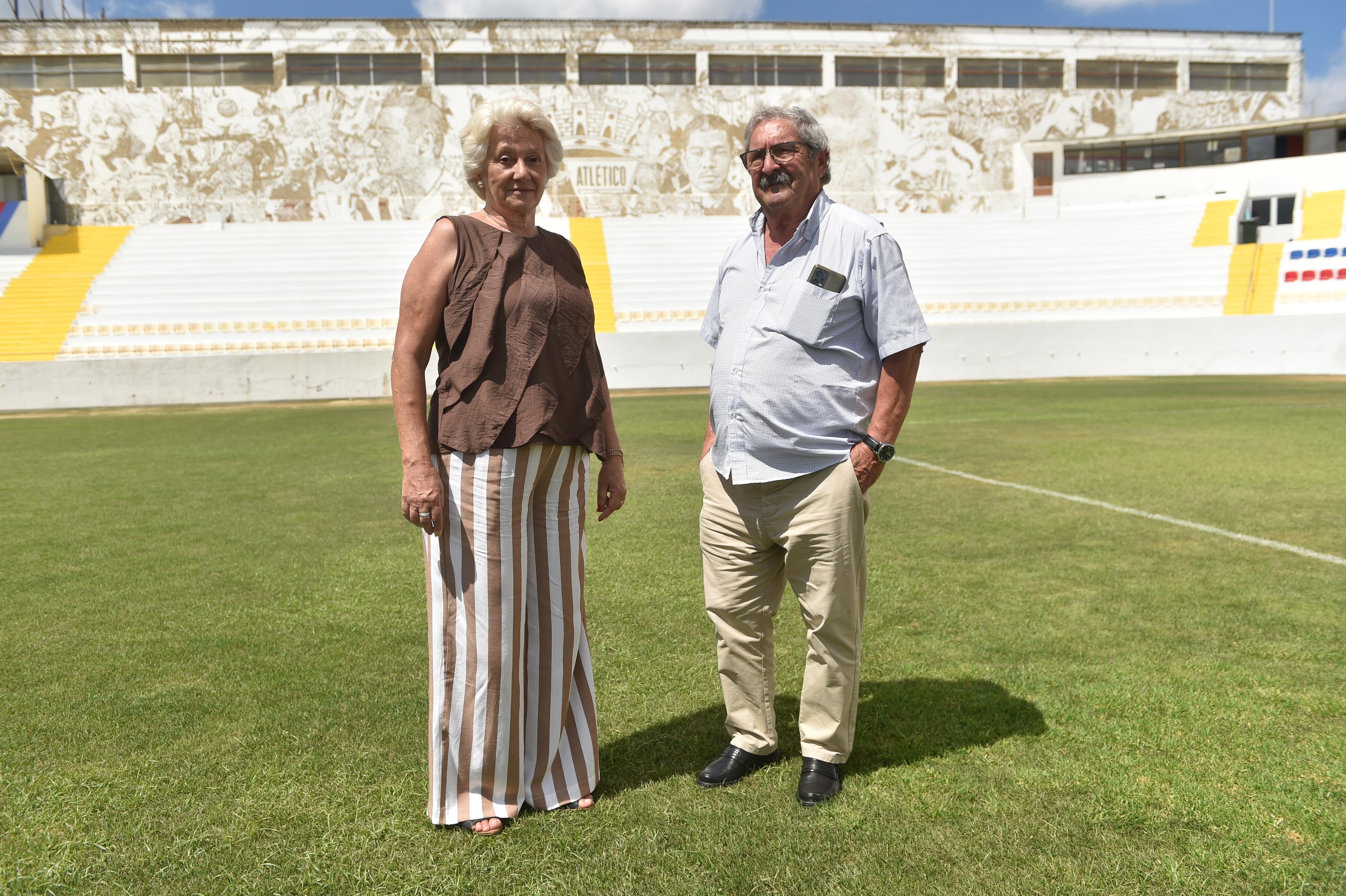 Maria da Luz e Vitó, dois rostos retratados no mural do Atlético Clube de Portugal
Foto: Miguel Nunes