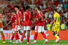 «Benfica já tem um conjunto de ideias bem definidas»