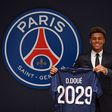 PSG anuncia contratação de Désiré Doué