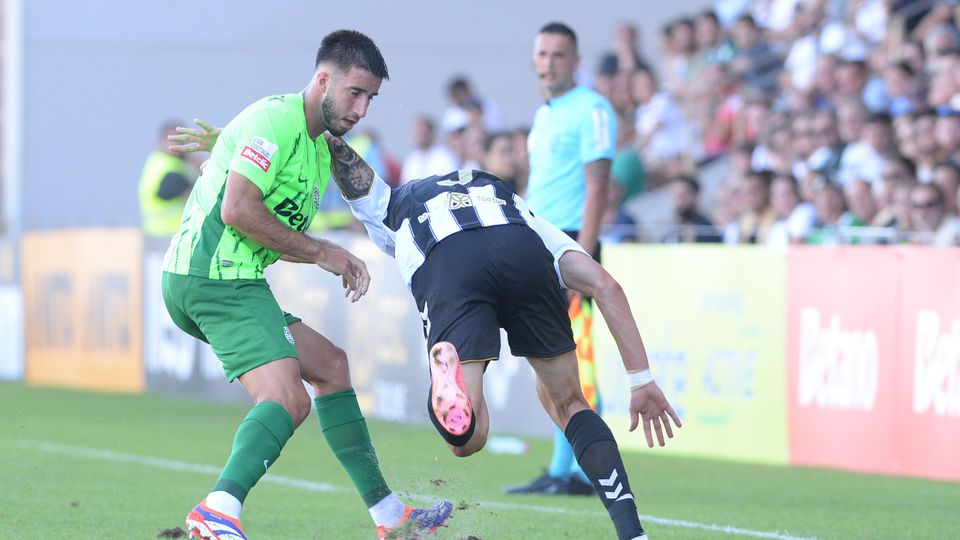 VÍDEO: distração na defesa do Sporting e empate do Nacional