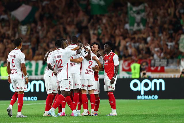 Ligue 1: Mónaco e Lille (após susto com Angel Gomes) entram a vencer
