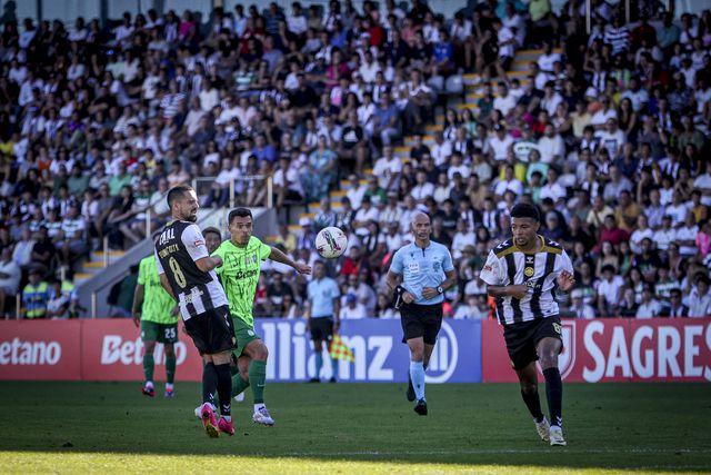 «Resultado não reflete o que se passou», diz Bruno Costa