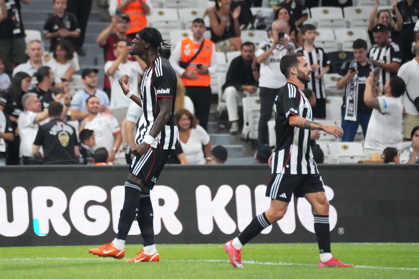 Tammy Abraham e Rafa Silva