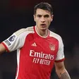 Imprensa polaca recupera interesse do FC Porto em central do Arsenal