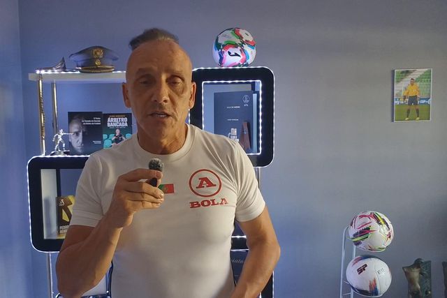 Pedro Henriques explica alteração da regra: golo do Palace ao Chelsea bem anulado