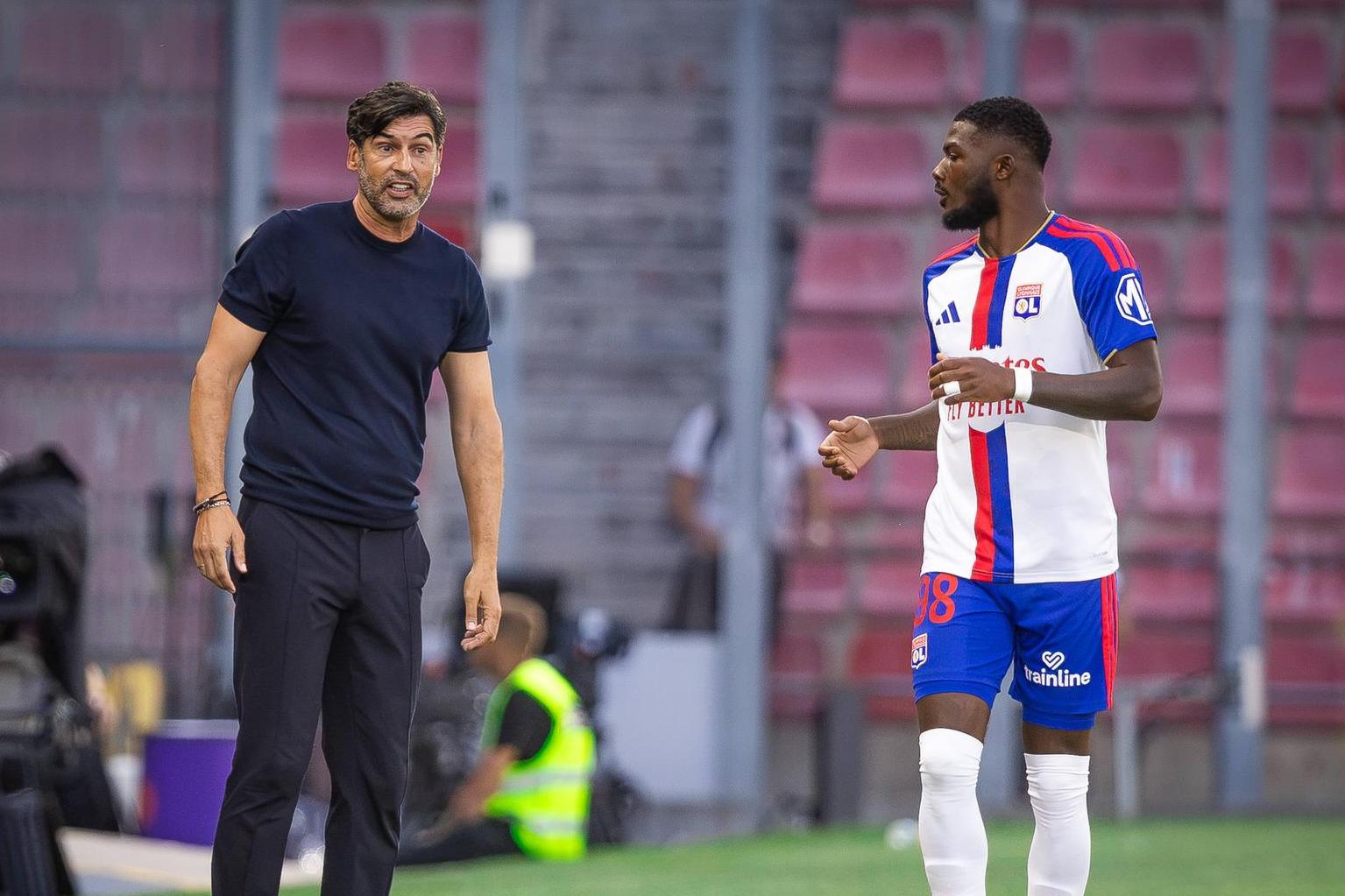 Lyon, de Paulo Fonseca, joga hoje a 1.ª mão do 'play-off' da Liga dos Campeões com o Fenerbahçe — Foto: IMAGO