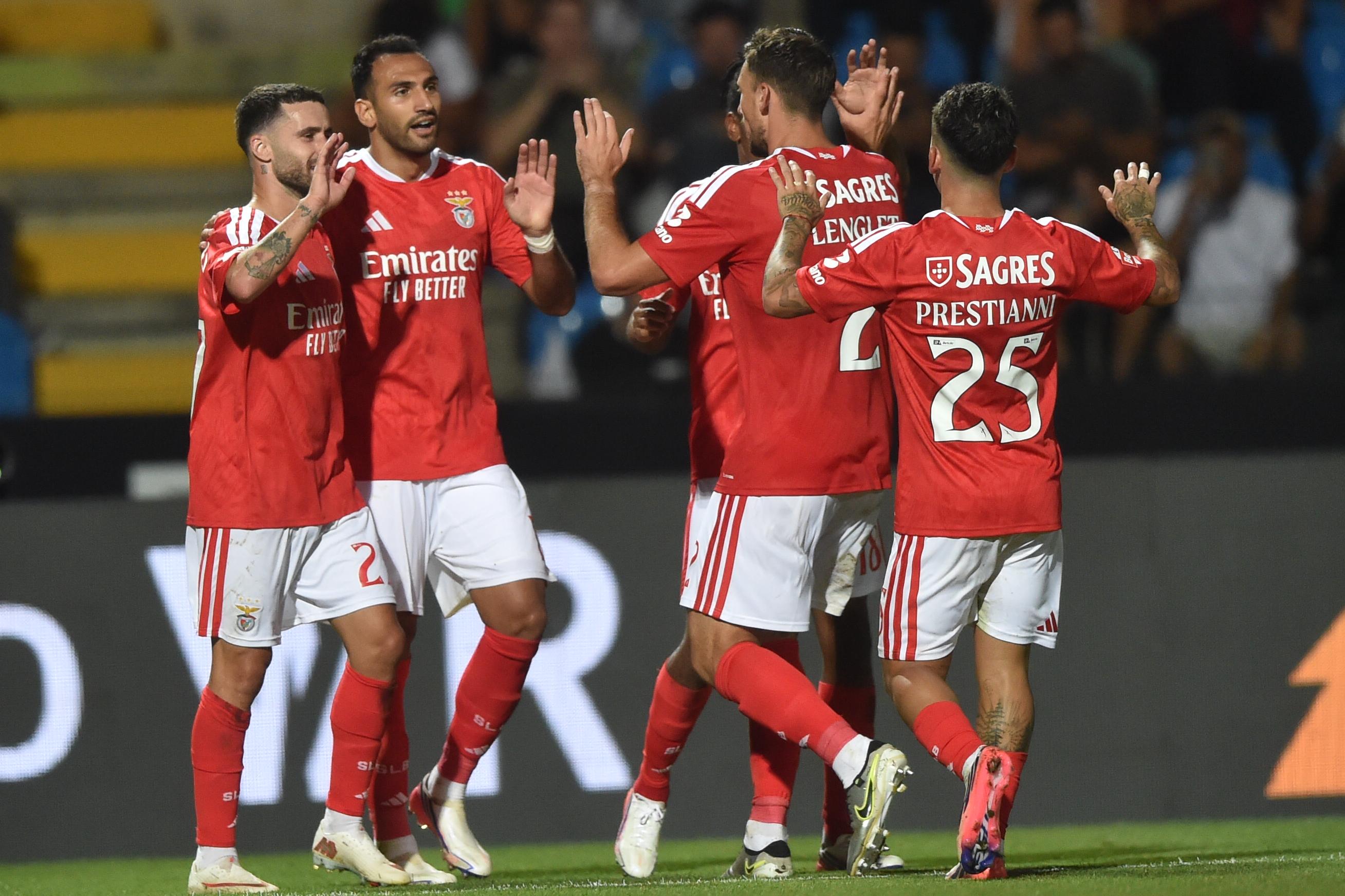 Marco Silva pode operar alterações no onze do Benfica - Foto: Miguel Nunes