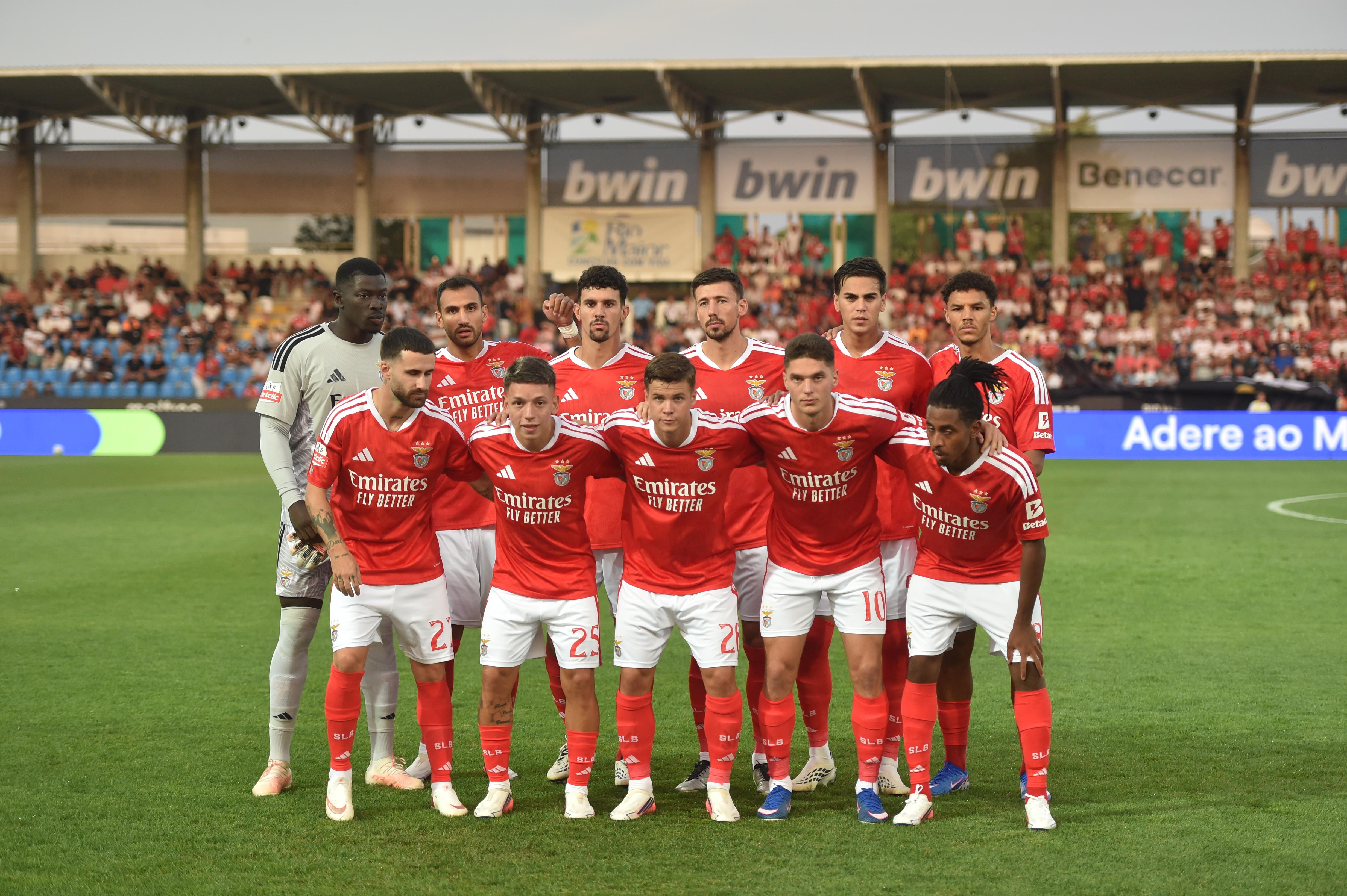 O onze inicial do Benfica frente ao Casa Pia - Foto: Miguel