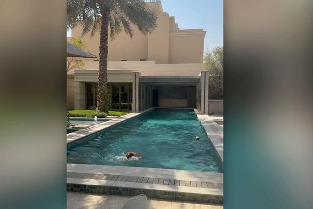 Georgina 'queixa'-se de Ronaldo e mostra o «bichito» Mateo no ginásio