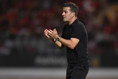 Marco Silva ficou satisfeito com a goleada (7-0) imposta pelo Benfica ao Casa Pia, na 2.ª jornada da Liga — Foto: Miguel Nunes