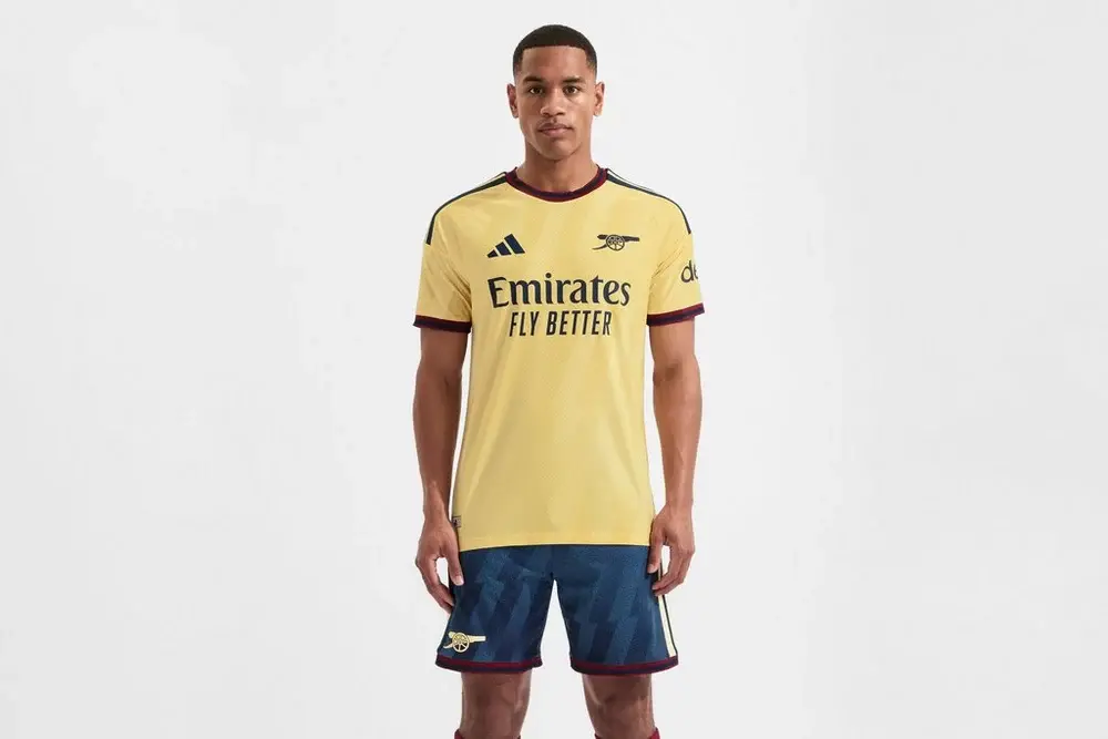 Arsenal (terceira camisola)
