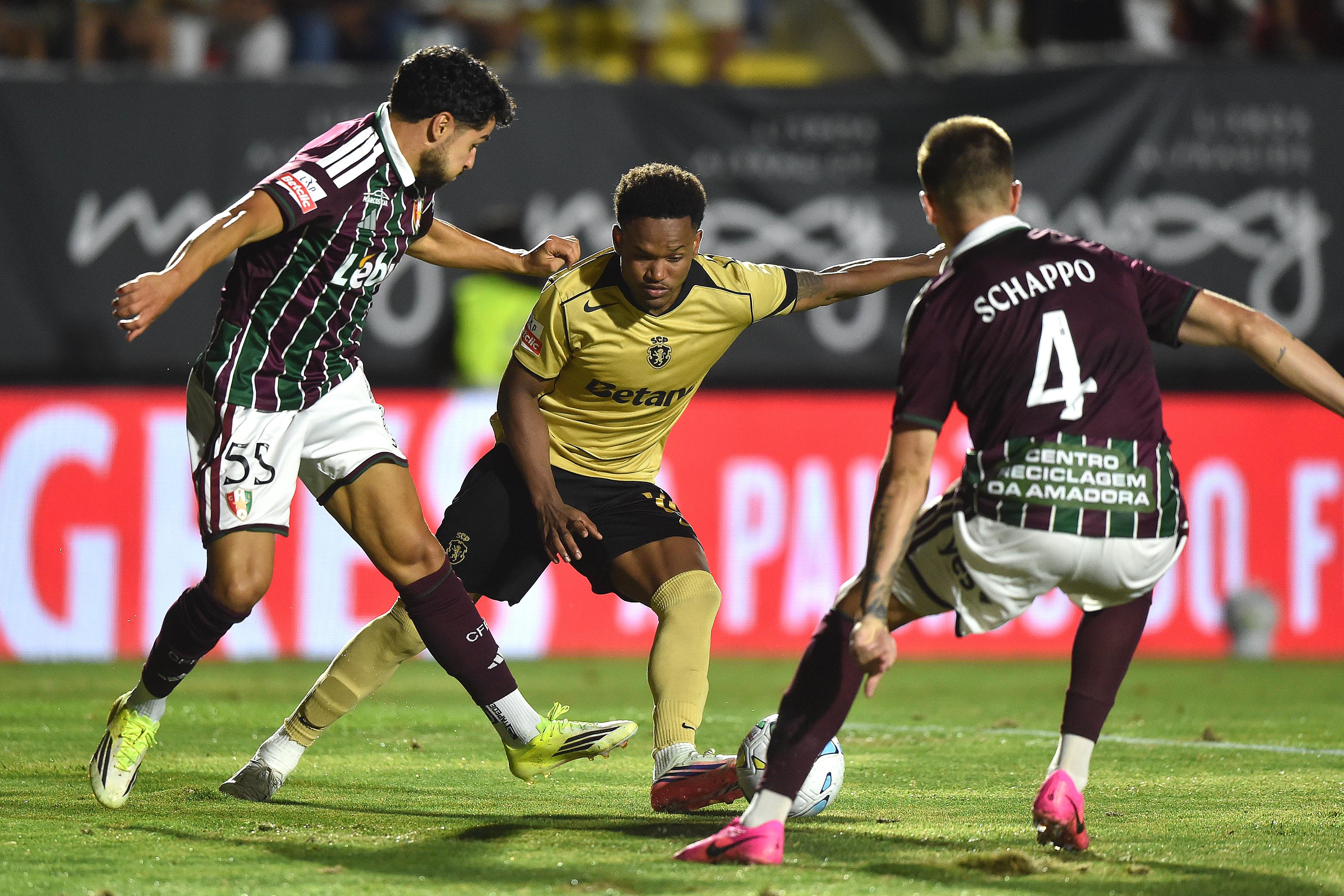 Esta época, Geny Catamo foi titular nos dois primeiros jogos oficiais e fez duas assistências - Foto: MIGUEL NUNES