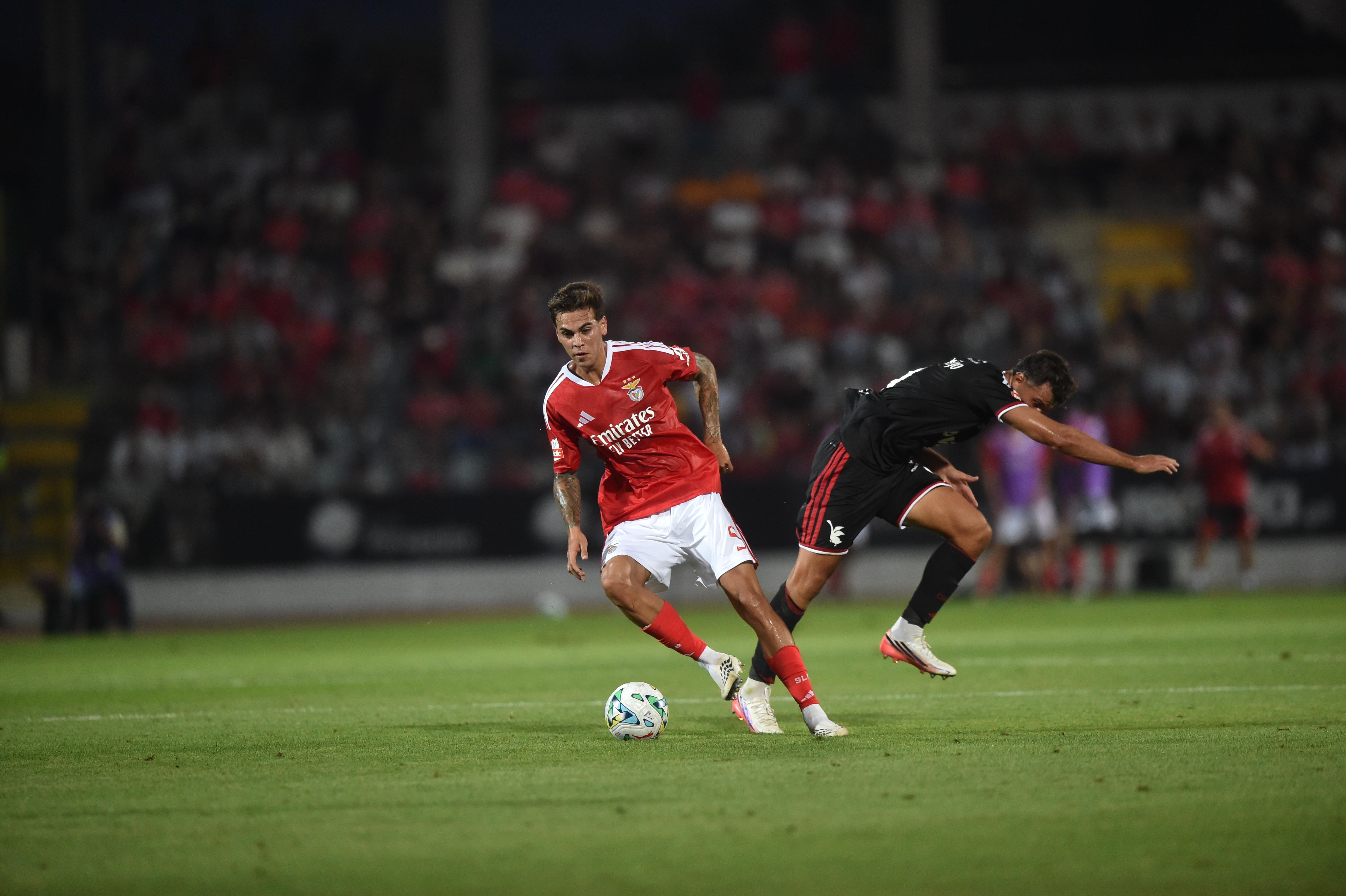 Barrenechea em ação no jogo frente ao Casa Pia - Foto: Miguel Nunes