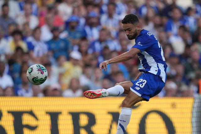 João Mário escolhe lateral preferido e recorda adversário mais complicado: «Tive aqui o Rafael Leão... não é fácil»