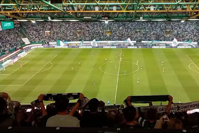 Alvalade ao rubro com «O mundo sabe que»