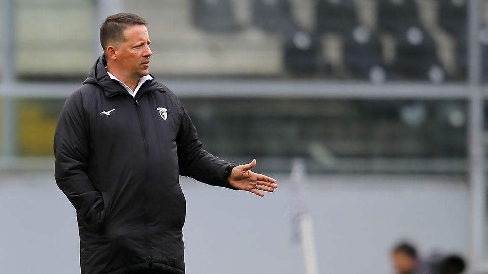 Portimonense: «Temos que correr mais do que o Benfica», aponta Paulo Sérgio