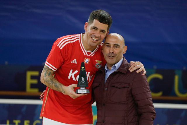 Hóquei em patins: Carlos Nicolía eleito 'MVP' da Elite Cup