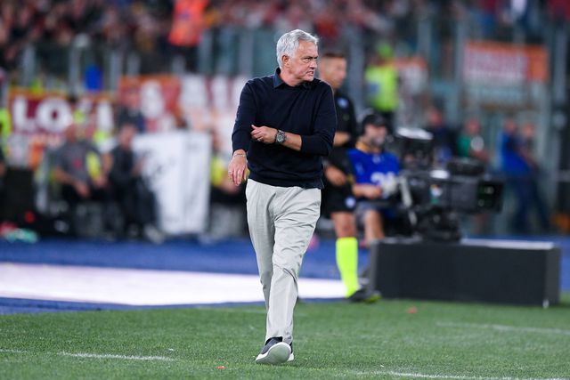 Presidente do Tottenham arrependido de contratar Mourinho (e Conte)