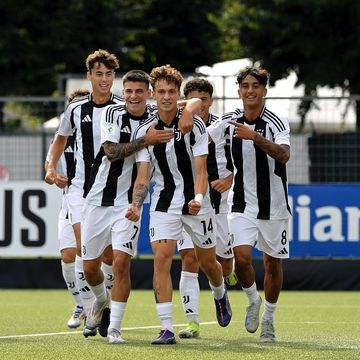 PSV não aproveita deslize leonino e perde com a Juventus na estreia da Youth League