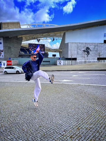 «Sempre apoiei o FC Porto mas agora também tenho de apoiar o Benfica»