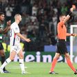 A análise de Duarte Gomes à arbitragem: Lille devia ter acabado com 9
