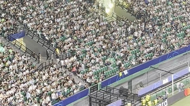 Pirotecnia volta a aparecer em Alvalade