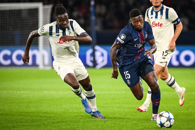 Entrada 'à campeão' do PSG na Champions