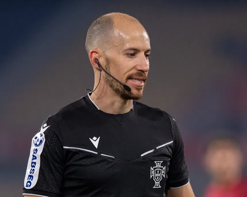 Apito Dourado? Árbitros da Liga nomeados