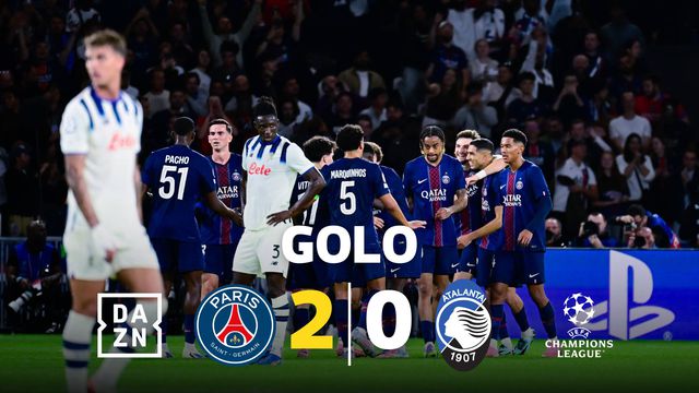 Golaço 'à Champions': Kvaratskhelia espalha magia no Parque dos Príncipes