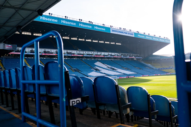 Adepto do Sunderland detido por insultos racistas contra jogadores do Leeds