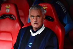 «É interessante que Mourinho chegue ao Benfica depois de ter sido aplaudido no Dragão»