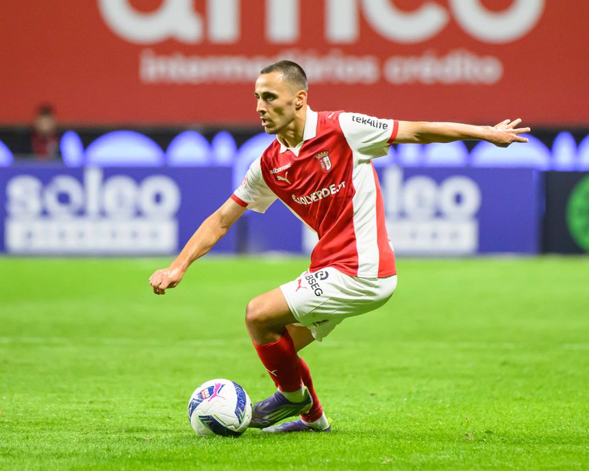 Antigo internacional sub-21 português pegou de estaca na Pedreira