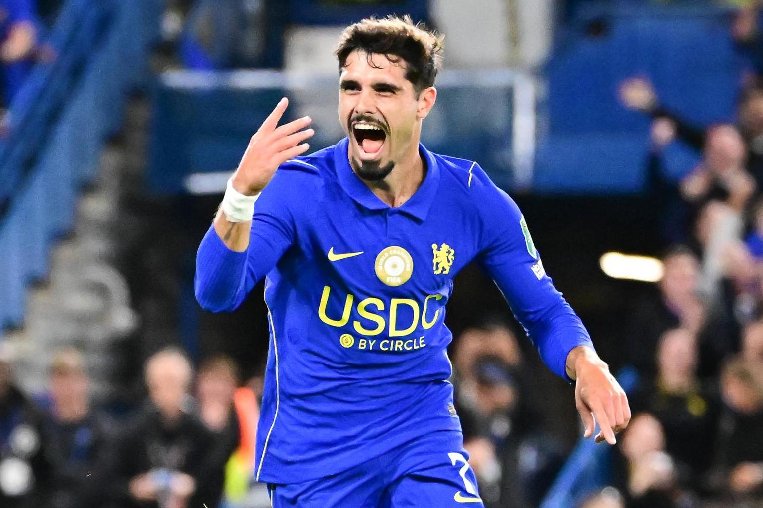 Chelsea, de Pedro Neto, joga esta sexta-feira, 18 de setembro, em casa do Brentford — Foto: IMAGO