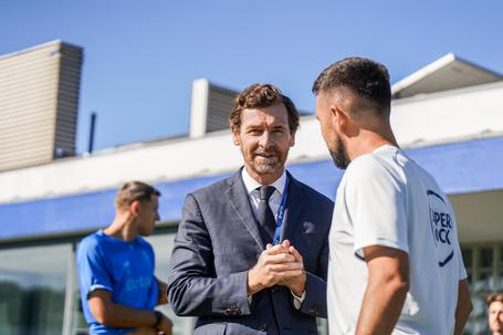 André Villas-Boas com Francesco Farioli — Foto: FC Porto