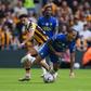 João Pedro lesionou-se diante do Hull City