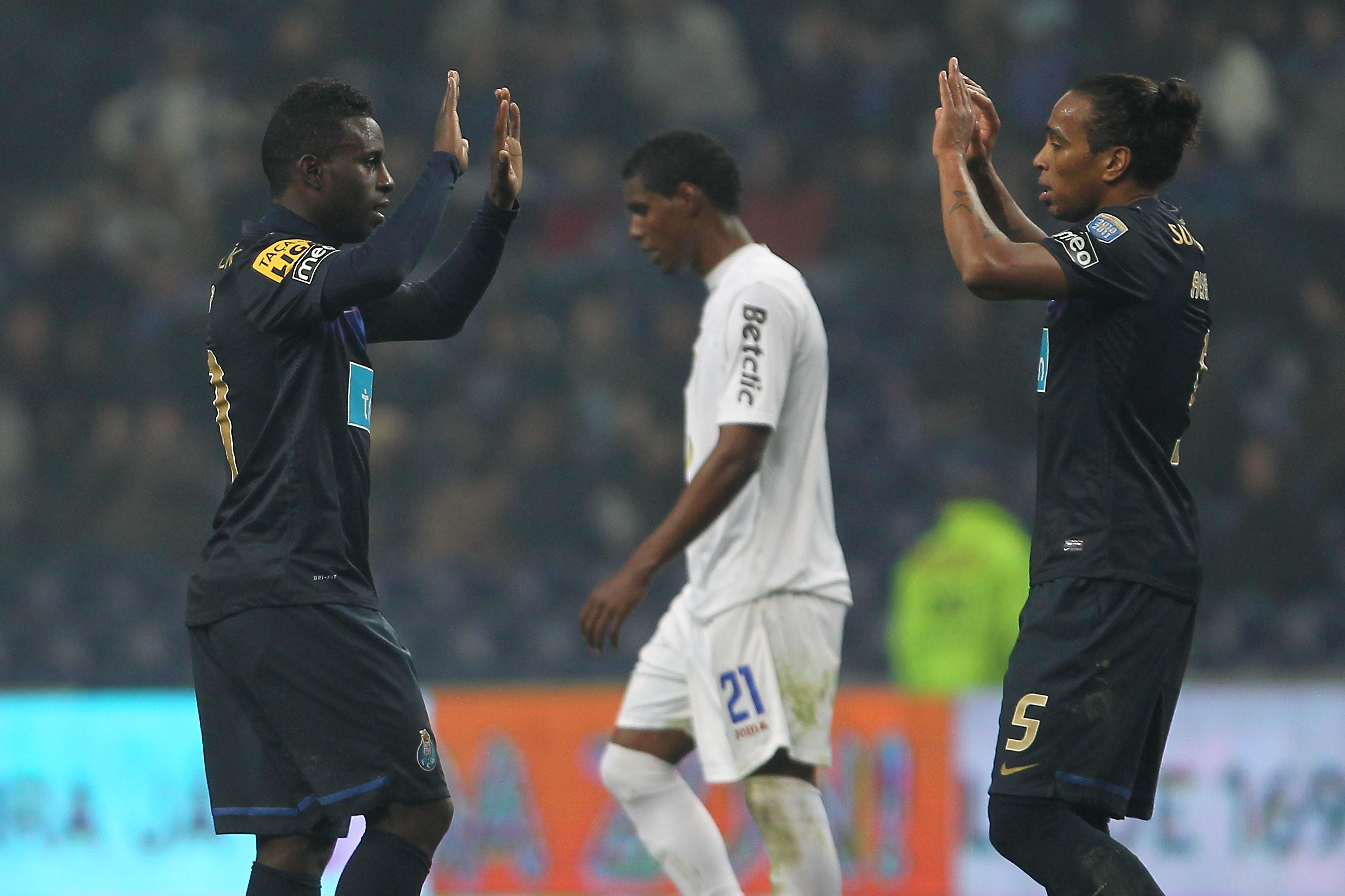 FC Porto-Estoril (1-0), a 18 de janeiro de 2012, 2.ª jornada da fase de grupos da Taça da Liga. Marco Silva liderava os canarinhos e perdeu no Dragão com golo de Silvestre Varela - Foto: A BOLA/Paulo Esteves