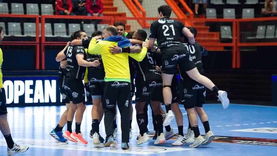 Andebol: ABC vence campeão eslovaco a abrir a Liga Europeia