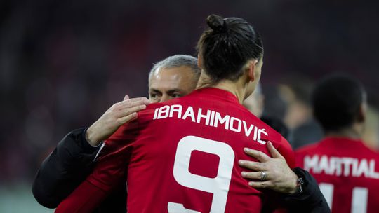 Ibrahimovic lembra saída do PSG: «Mourinho ligou-me…»