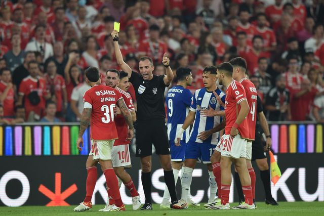 Eles afinal são humanos