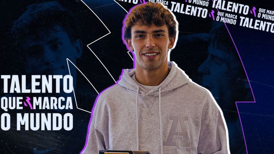 João Félix vence prémio 'Talento que Marca o Mundo' de setembro